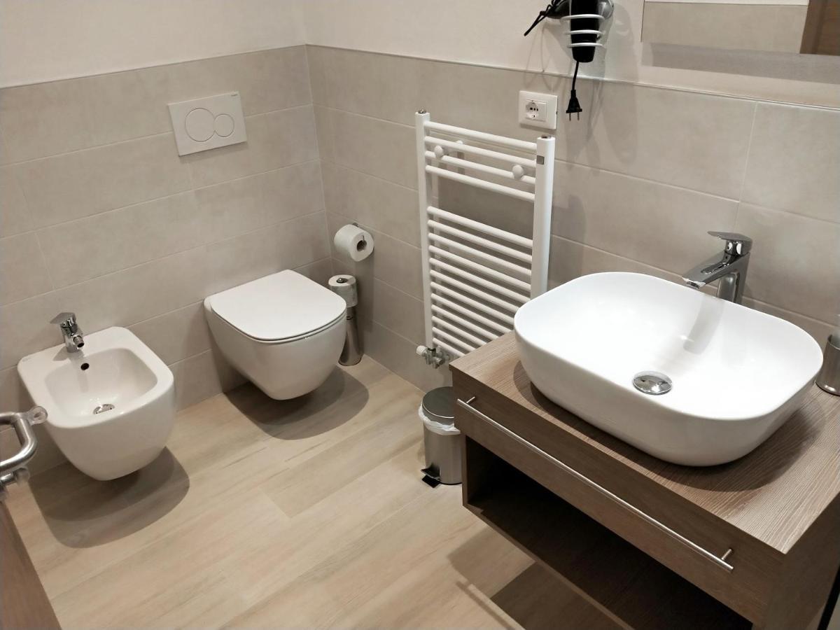 Via Poma Apartments&Rooms Verona Kültér fotó